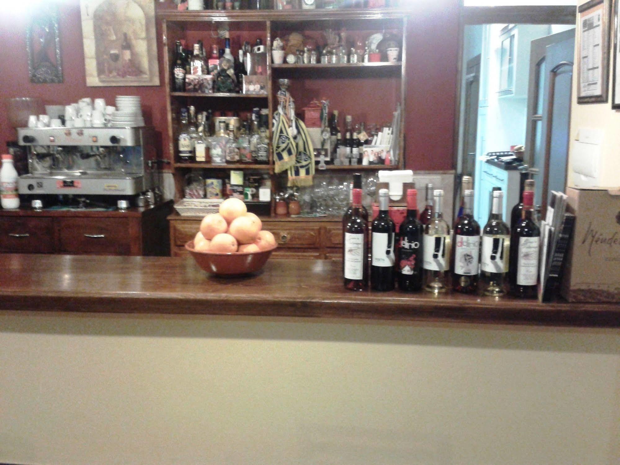 Hostal Palomares Salobrena Luaran gambar